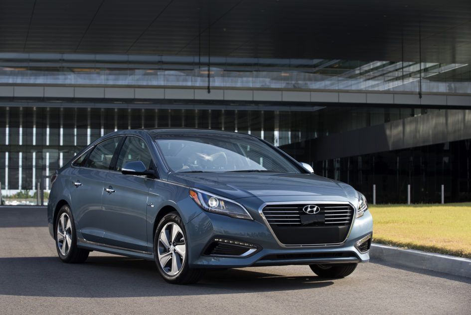 Meet The Hybrid Cars You Ll Love To Own Blue 2016 Hyundai Sonata Hybrid